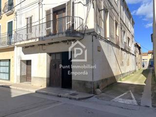 Casa  Pompeu fabra. Casa de pueblo para reformar en el municipio de larmentera, alt