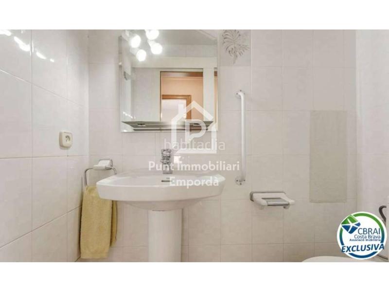 Foto 4b10d320-3d7e-498d-b46d-1a87ec569fc2. Casa  en venta en carrer de sant llorenç en Nord Roses