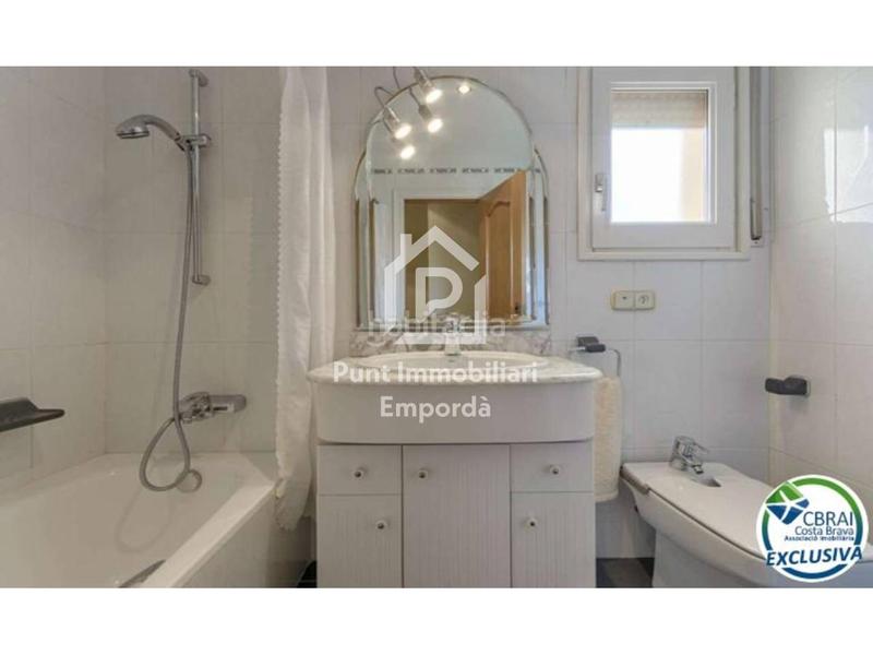 Foto 5ce3e542-3c47-48ed-8eda-1b36bee3e32e. Casa  en venta en carrer de sant llorenç en Nord Roses