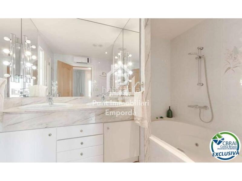 Foto 8aef0eb0-eb87-4ea1-933d-57cd2ed61623. Casa  en venta en carrer de sant llorenç en Nord Roses