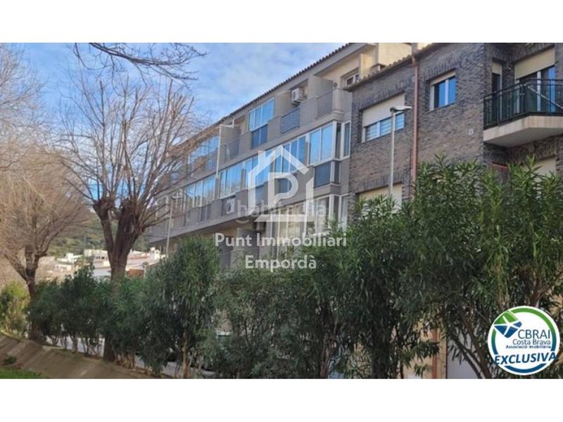 Foto 3e2605ad-db39-4f0a-9b8c-ec3403d6a493. Apartamento estudio con cabina cerca del puerto y la playa en venta en Roses