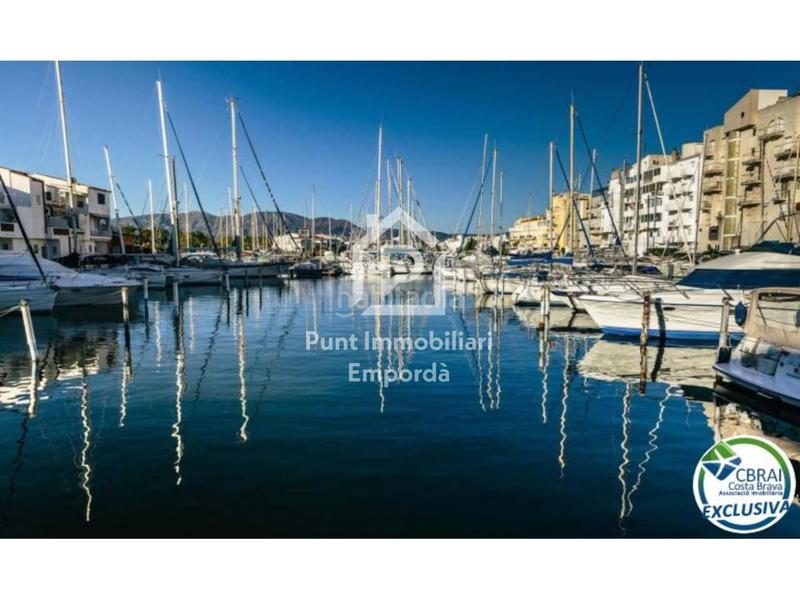 Foto f09e8fdc-d9a5-457d-8047-2b9d7540095e. Appartement dans Muga - Gran Reserva - Badia Empuriabrava