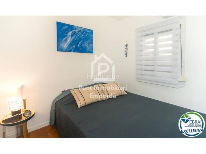 Foto 095d8b50-848d-4172-9866-9337143fe63b. Apartament amb piscina a Moxó - Sant Mori Empuriabrava