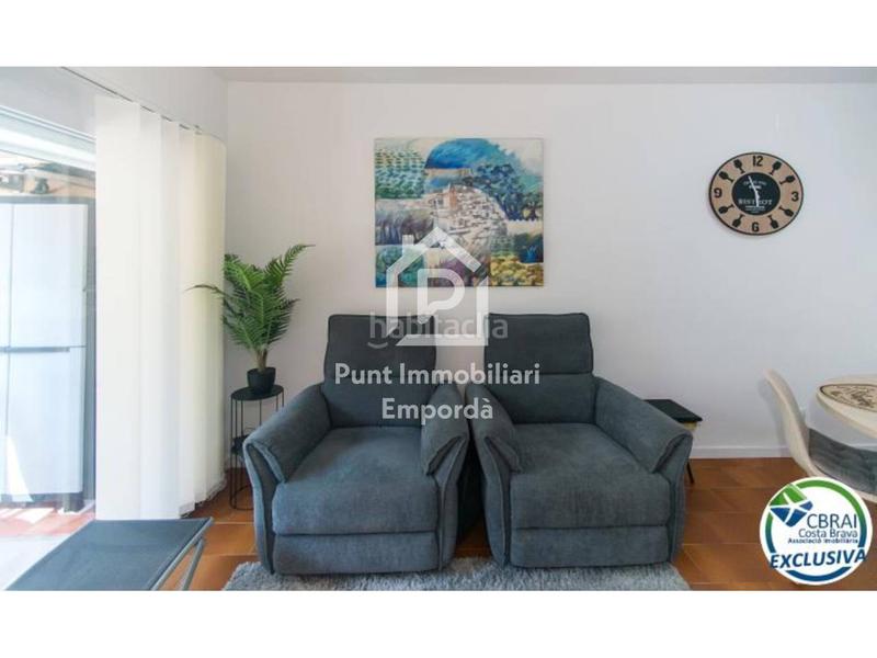 Foto b66a95db-0be8-470e-9a15-a8bd8baa23cb. Apartament amb piscina a Moxó - Sant Mori Empuriabrava