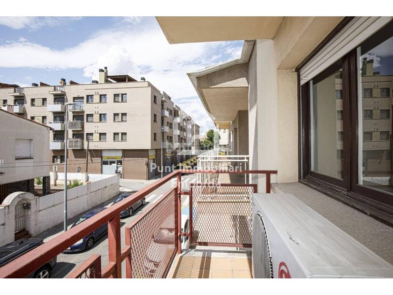 Foto da16aa0e-3df0-4c75-96ac-6730a6d719ce. Piso  en venta en Creu de la Mà Figueres