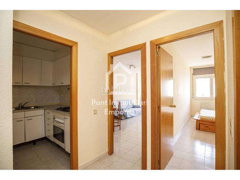 Foto da40363c-8dac-4f87-b8e3-9f317de5ce43. Piso  en venta en Creu de la Mà Figueres