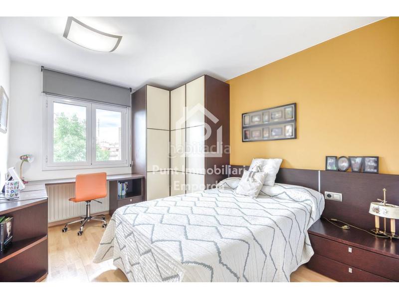 Foto 86540a24-7815-4534-be1d-3dc812298323. Piso  de 177m2 situado en edificio máximo en Creu de la Mà Figueres