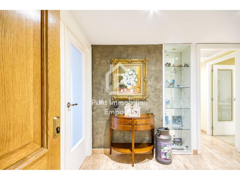 Foto ab88d1b9-0cdf-4569-81be-d92b29b19524. Piso  de 177m2 situado en edificio máximo en Creu de la Mà Figueres