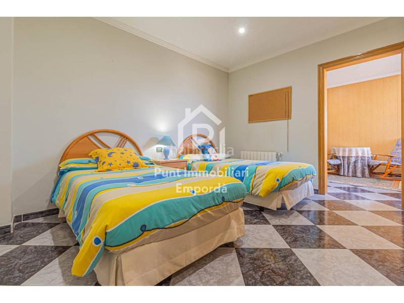 Foto 579217b7-9241-417c-bc96-e7d6ce5ab79d. Duplex dans Eixample-Horta Capallera Figueres