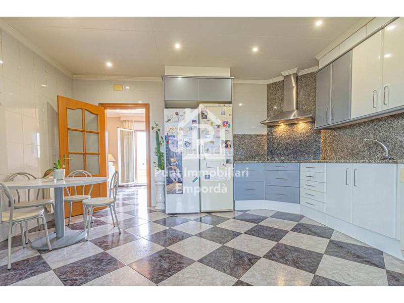 Foto 67ae98d2-17db-4b97-9579-05351f73156f. Duplex dans Eixample-Horta Capallera Figueres