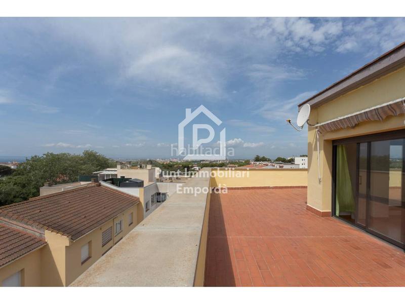 Foto d6b3a1db-89bd-4669-bd69-98ec7f99e017. Duplex con parcheggio in Els Grecs-Mas Oliva Roses