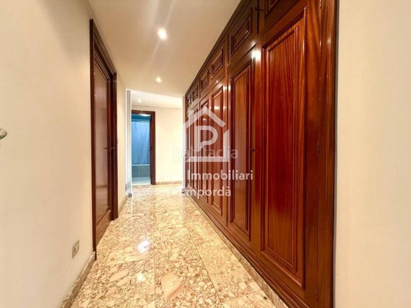 Foto 36423461-5e2a-41bf-96ea-9e49060dac06. Appartement avec parking dans Centre Figueres