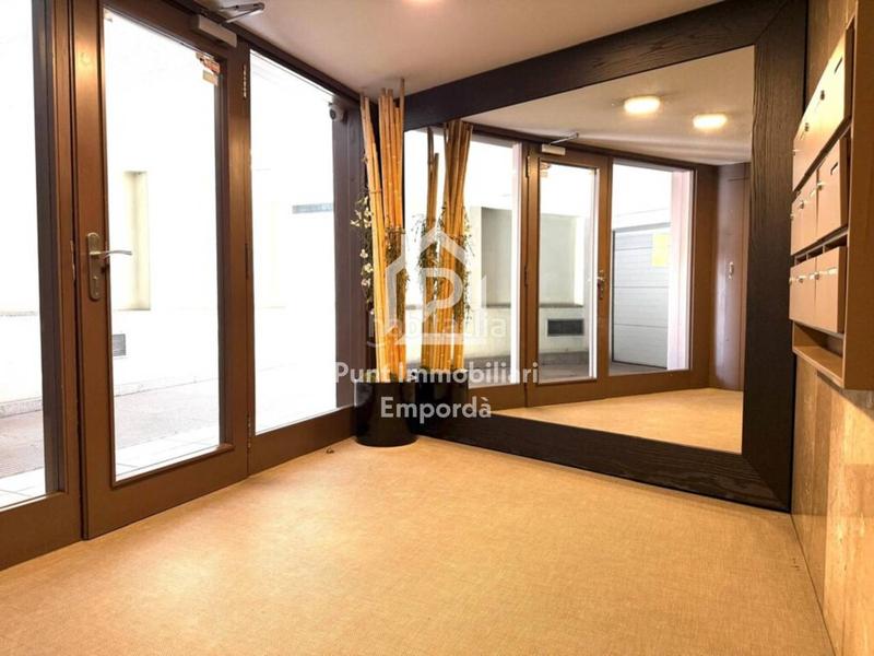 Foto b53ed177-268b-4c0f-8e35-68f9483f76af. Appartement avec parking dans Centre Figueres