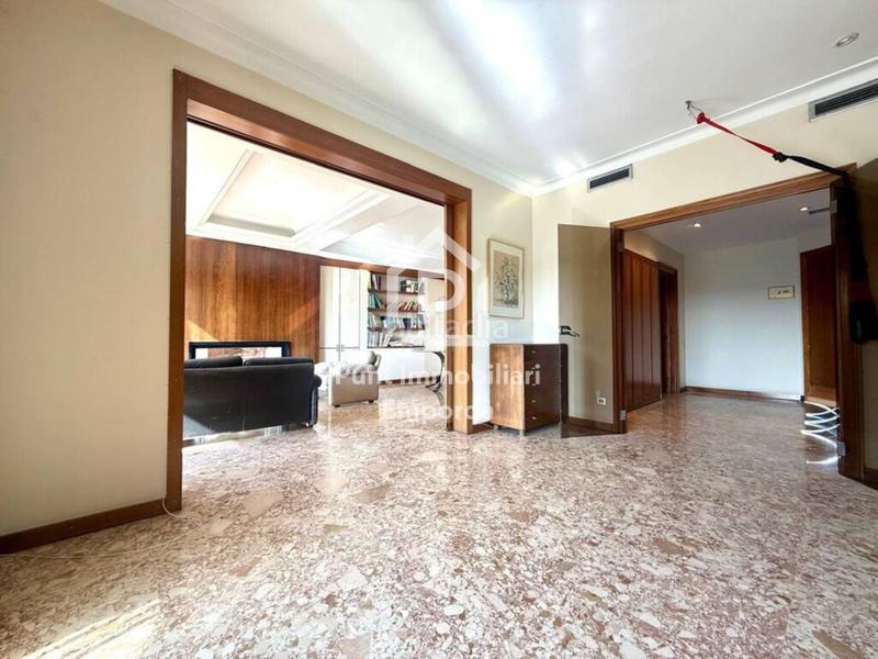 Foto cfd87057-1bfd-4842-a6d9-f1aab22bedbb. Appartement avec parking dans Centre Figueres