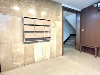 Piso  Salvador dalí i domènech. Pis en venta en centre