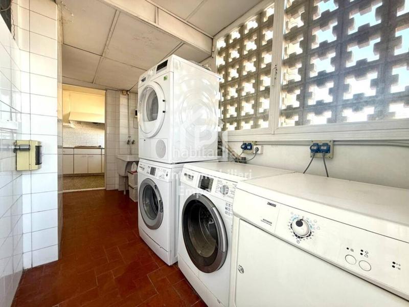 Foto f1cf3b55-23d2-4708-86a9-34c8f445faba. Appartement avec parking dans Centre Figueres