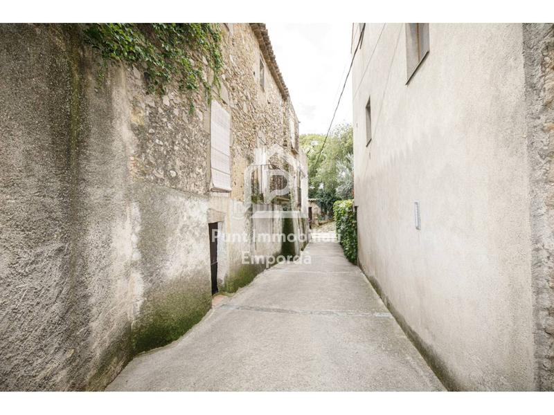 Foto a8fe8d0b-509f-4aae-af6a-5ff3acf1bf24. Casale in Palau de Santa Eulàlia