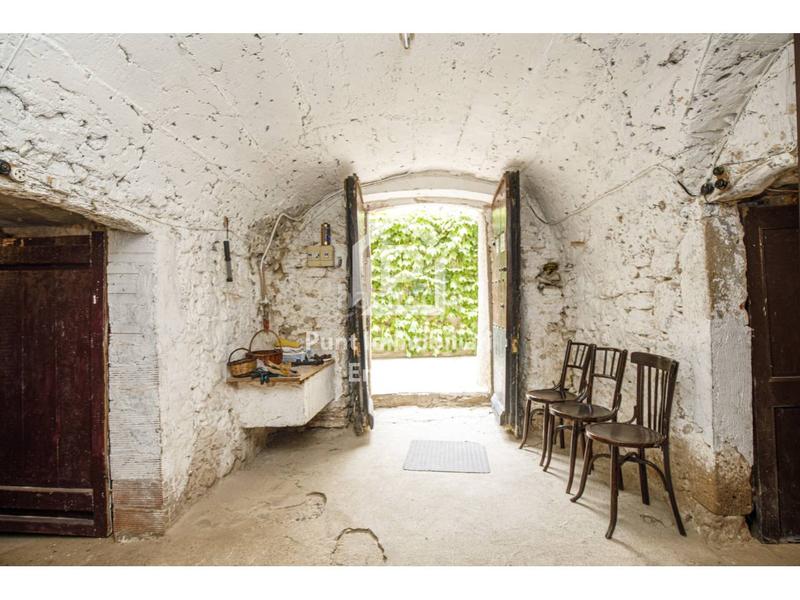 Foto cb9adda8-8e6f-4afe-a76d-d68d3e6a9214. Casale in Palau de Santa Eulàlia