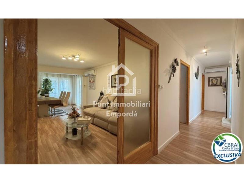 Foto 26b383b2-73e7-4aab-83e2-afd555cf7c64. Flat in Centre Roses