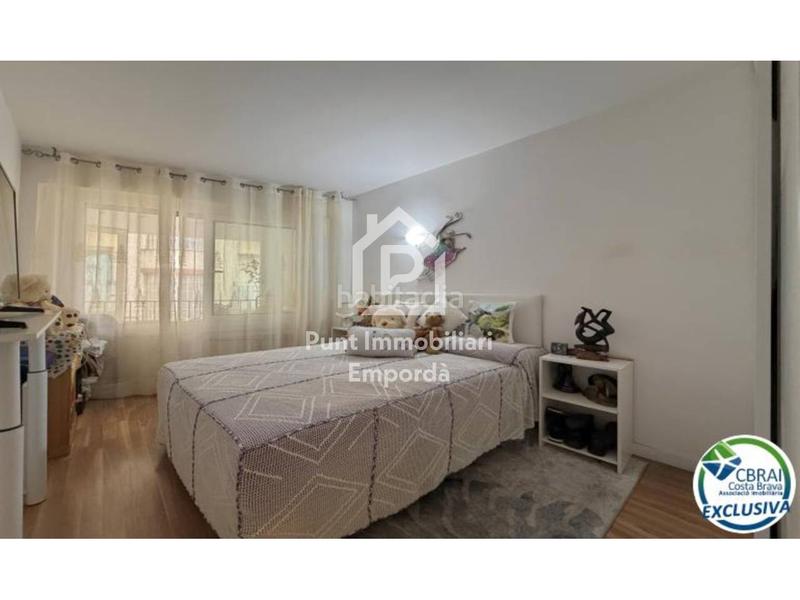 Foto faa0f7f2-28a3-4ac5-b238-a55831cc3b7b. Flat in Centre Roses