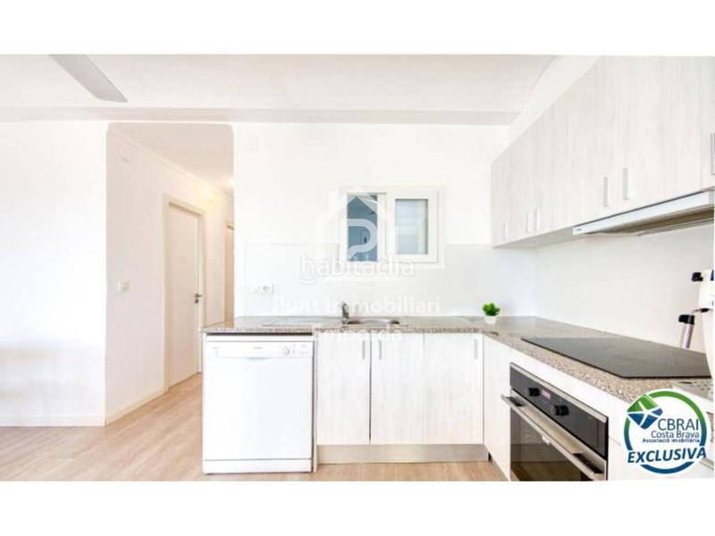 Foto 4bb812f1-0857-456c-8993-8bfb297cface. Appartement mit parking in Puig Rom-Canyelles-Almadrava Roses