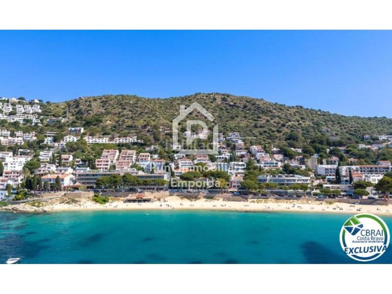 Foto 6e3c051b-3499-4c60-aaf4-9a395d1a587f. Appartement mit parking in Puig Rom-Canyelles-Almadrava Roses