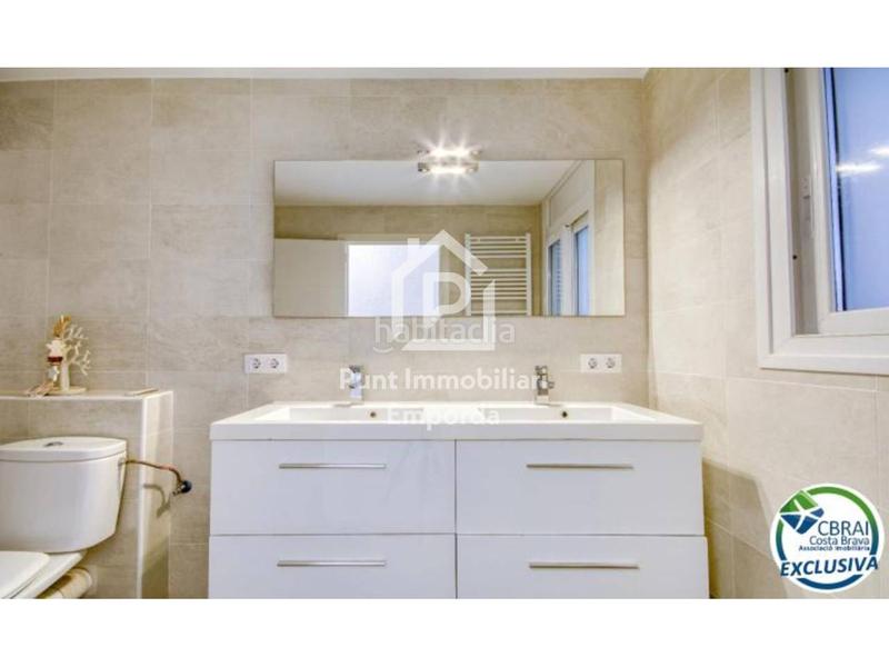 Foto 6eacc957-b147-4152-bb05-83271fbd956d. Appartement mit parking in Puig Rom-Canyelles-Almadrava Roses