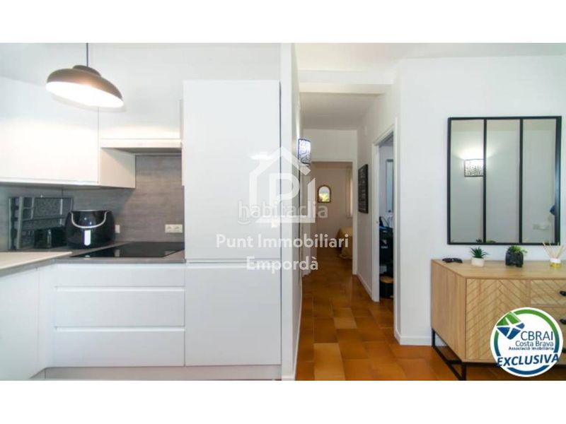 Foto a476fd15-ba4c-4623-ab3a-df3cb1f26384. Apartament amb piscina a Requesens Empuriabrava