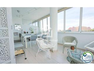 Appartement  Playa. Apartamento con vistas al canal y amplia terraza  2 habitaciones