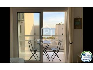 Appartement  Joanot martorell. Bonito apartamento en salata roses con vistas al mar