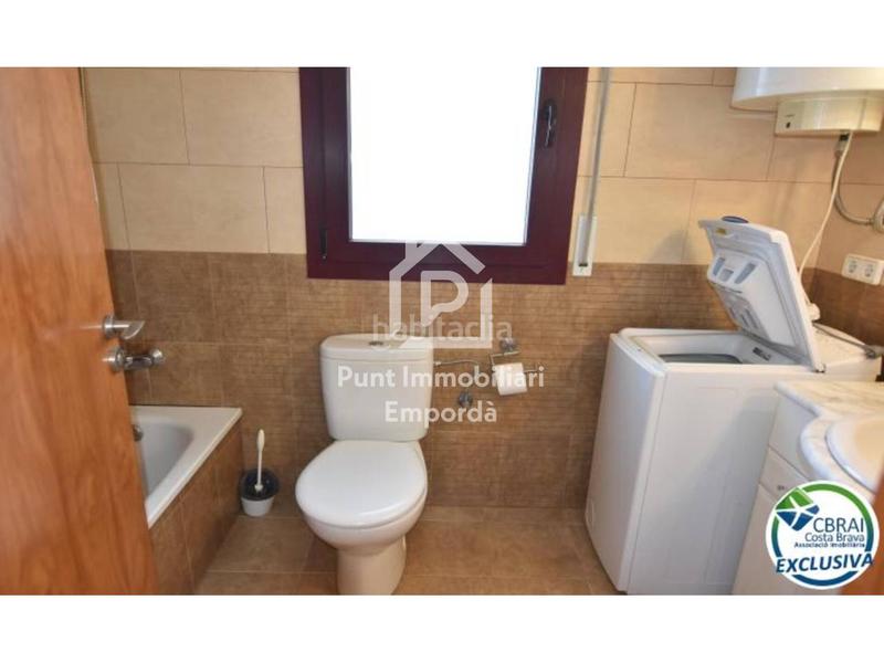 Foto 3eebff93-dc97-413f-9e57-ce637905bca0. Apartament amb aparcament a Salatar Roses