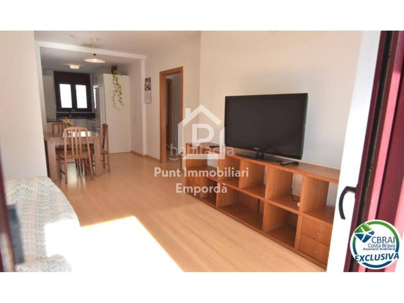 Foto 8f58f0de-1ddc-495f-acaa-fe0b52bd5d35. Apartament amb aparcament a Salatar Roses