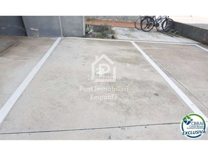 Foto e556235d-7e0e-46bc-b635-c1da2d49ddf4. Apartament amb aparcament a Salatar Roses