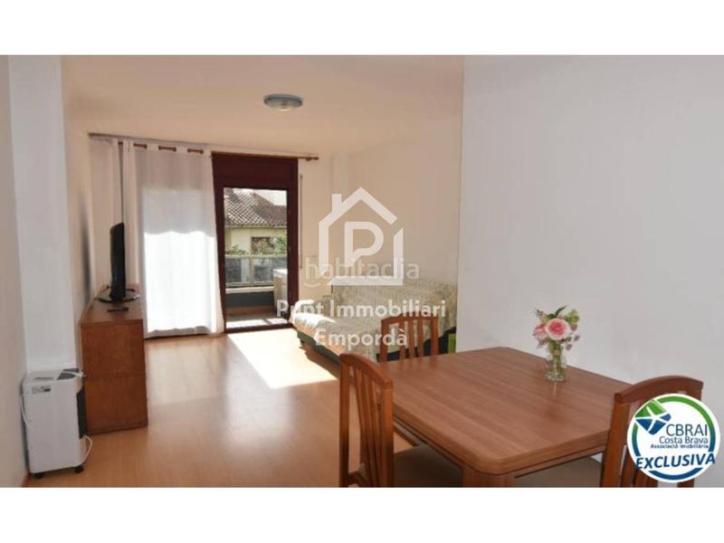 Foto e7963cbf-6797-4e00-b3de-63aebd9d6103. Apartament amb aparcament a Salatar Roses