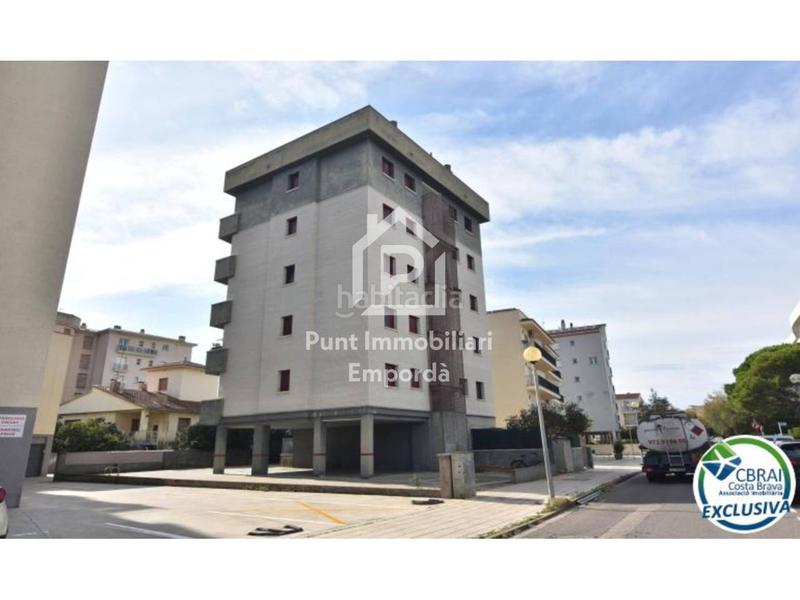 Foto f6832dea-0c66-4204-a2ea-326825b7ef4a. Apartament amb aparcament a Salatar Roses