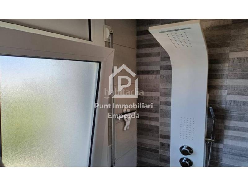 Foto 4c8f9d12-a731-43d7-bad9-f90b084bc02b. Piccolo appartamento con parcheggio in Puig Rom-Canyelles-Almadrava Roses