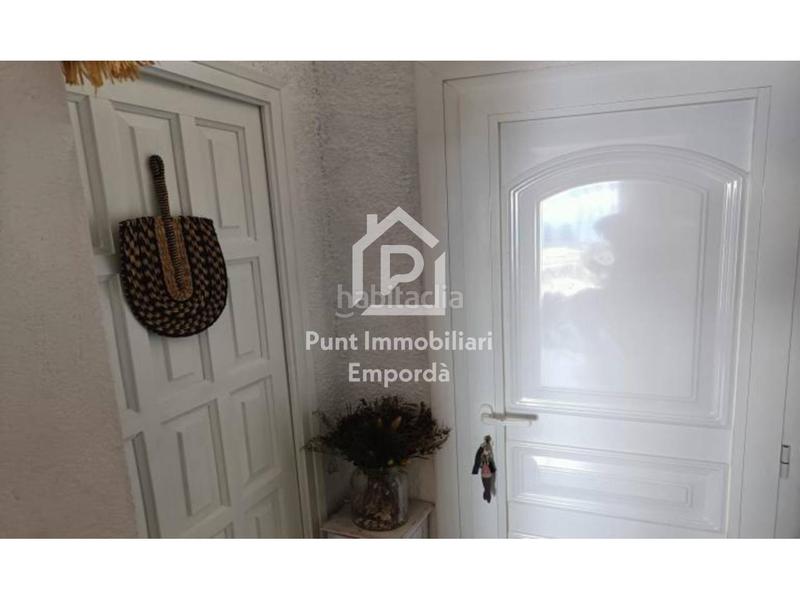 Foto 52c25a36-3327-4899-b036-a6bd939120e7. Piccolo appartamento con parcheggio in Puig Rom-Canyelles-Almadrava Roses