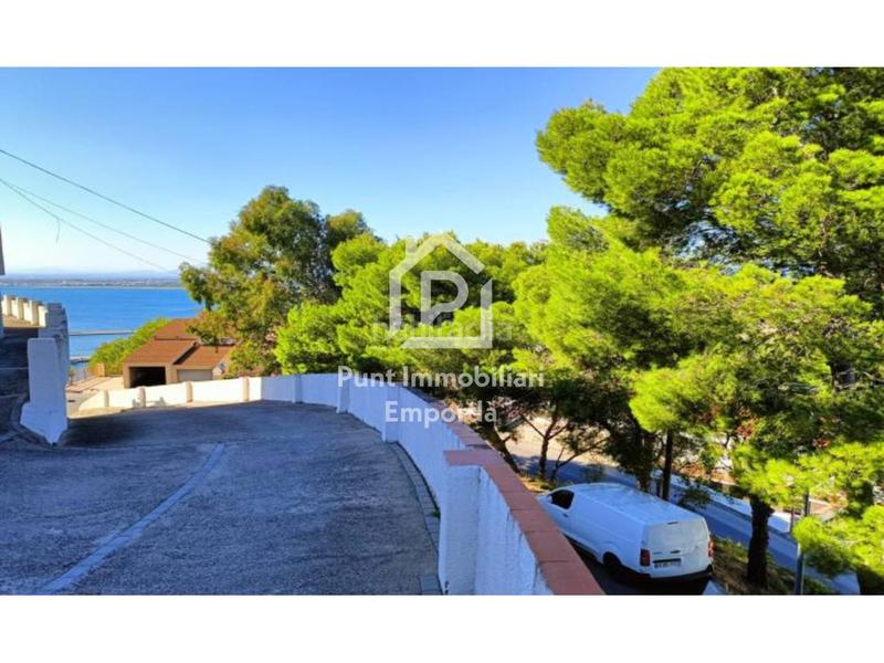 Foto 69bed8b5-c45c-42e5-ab96-980487cde554. Piccolo appartamento con parcheggio in Puig Rom-Canyelles-Almadrava Roses