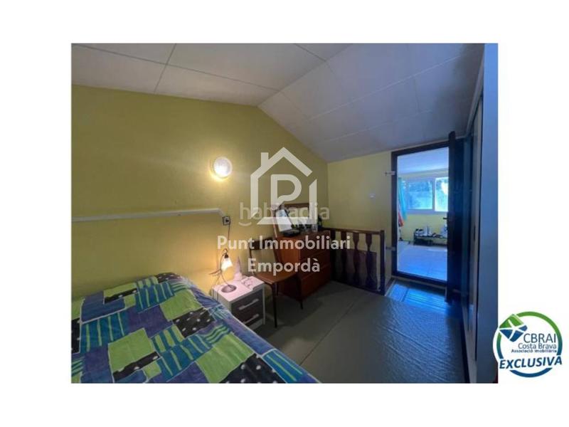 Foto 38af27bd-38dc-43b7-9008-5610476da0d7. Maison avec parking dans Nord Roses