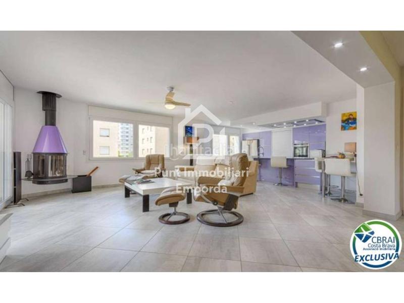 Foto 17fd74e3-306c-4583-90a9-feba84a90aa7. Chalet mit parking in Santa Margarida Roses