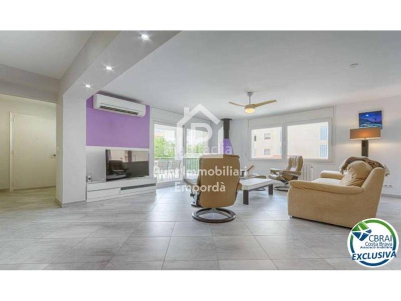 Foto b1cff627-a056-4db8-9f71-6521ea47dbe0. Chalet mit parking in Santa Margarida Roses