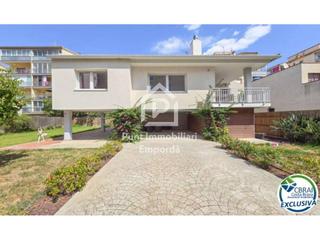 Chalet  Punta del nord. Chalet en venta en santa margarita, 3 dormitorios y 3 baños