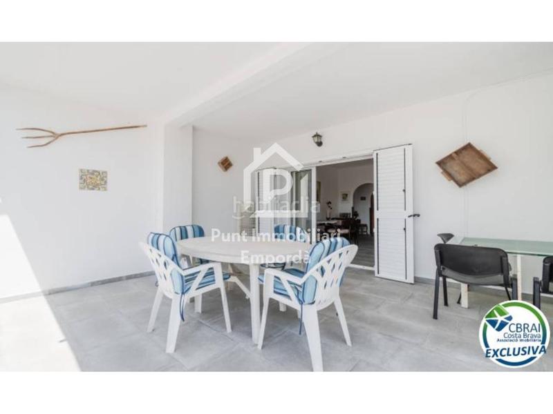 Foto 48c9e6ff-ef68-4470-a96c-c4d1c158419b. Casa con parcheggio in Nord Roses