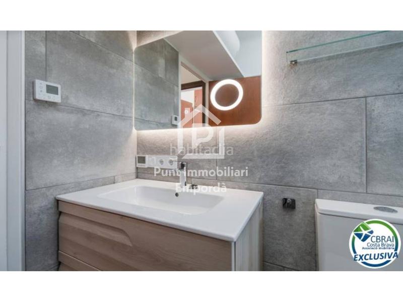 Foto 95e31d7f-fc7c-4283-b303-3a1551a26652. Casa con parcheggio in Nord Roses