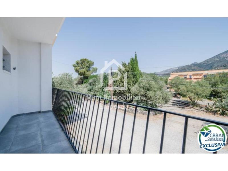 Foto ceb778d6-92e1-435b-afdf-10efdf12d3c6. Casa con parcheggio in Nord Roses