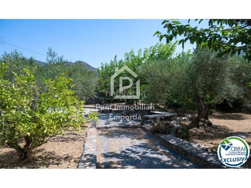 Foto ee742e91-d1a3-4509-9e84-6e6bdf18fc95. Casa con parcheggio in Nord Roses