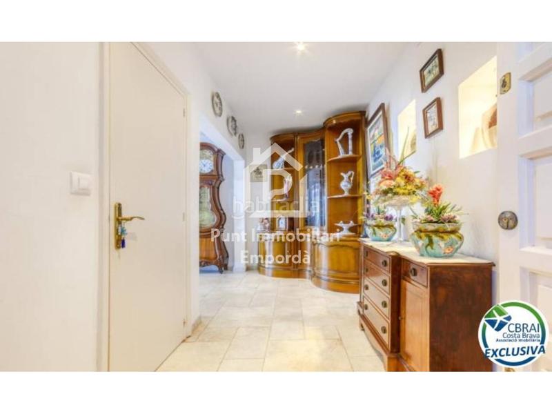 Foto 331c4fb9-eb11-4db1-9d38-fa3b3fe14340. Casa villa mediterránea con alma, vistas espectaculares y una oportunidad de inversión única en Roses