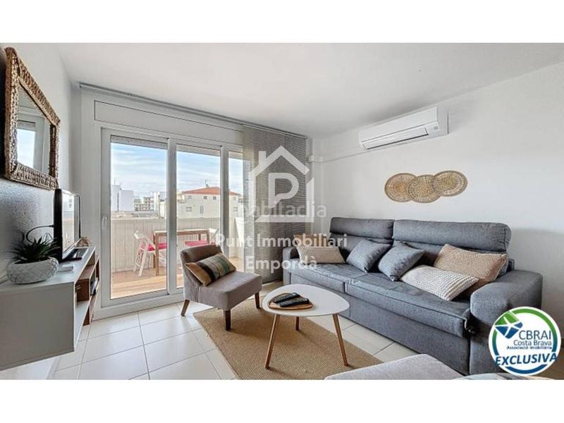 Foto 1a6a8f84-7d2a-4760-a0fc-28d87b3bd854. Appartement mit heizung parking in Santa Margarida Roses