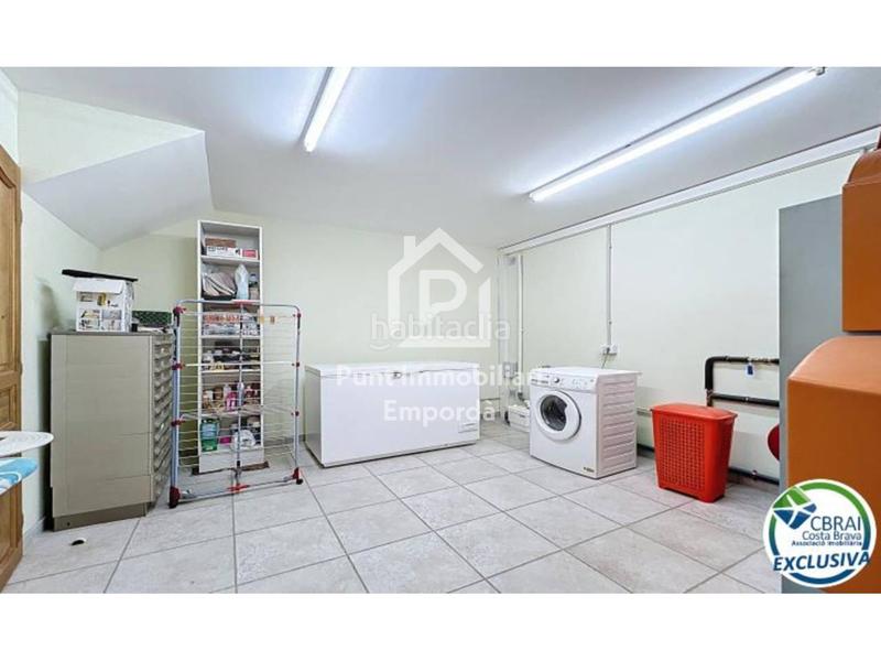 Foto 39f19df8-411a-40a8-b32a-edb6bff37d1d. Maison avec chauffage piscine dans Pau