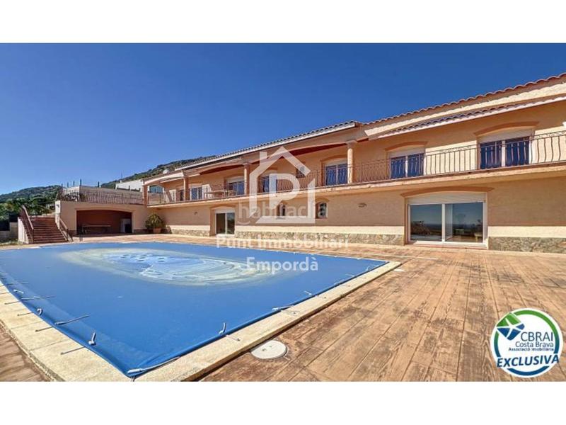 Foto 49584593-3a94-4e57-9508-2d4a8fd60a5c. Maison avec chauffage piscine dans Pau